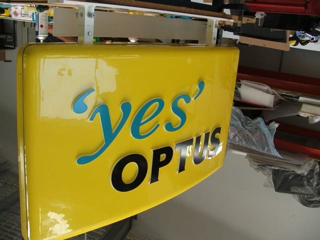 tn Signage Optus
